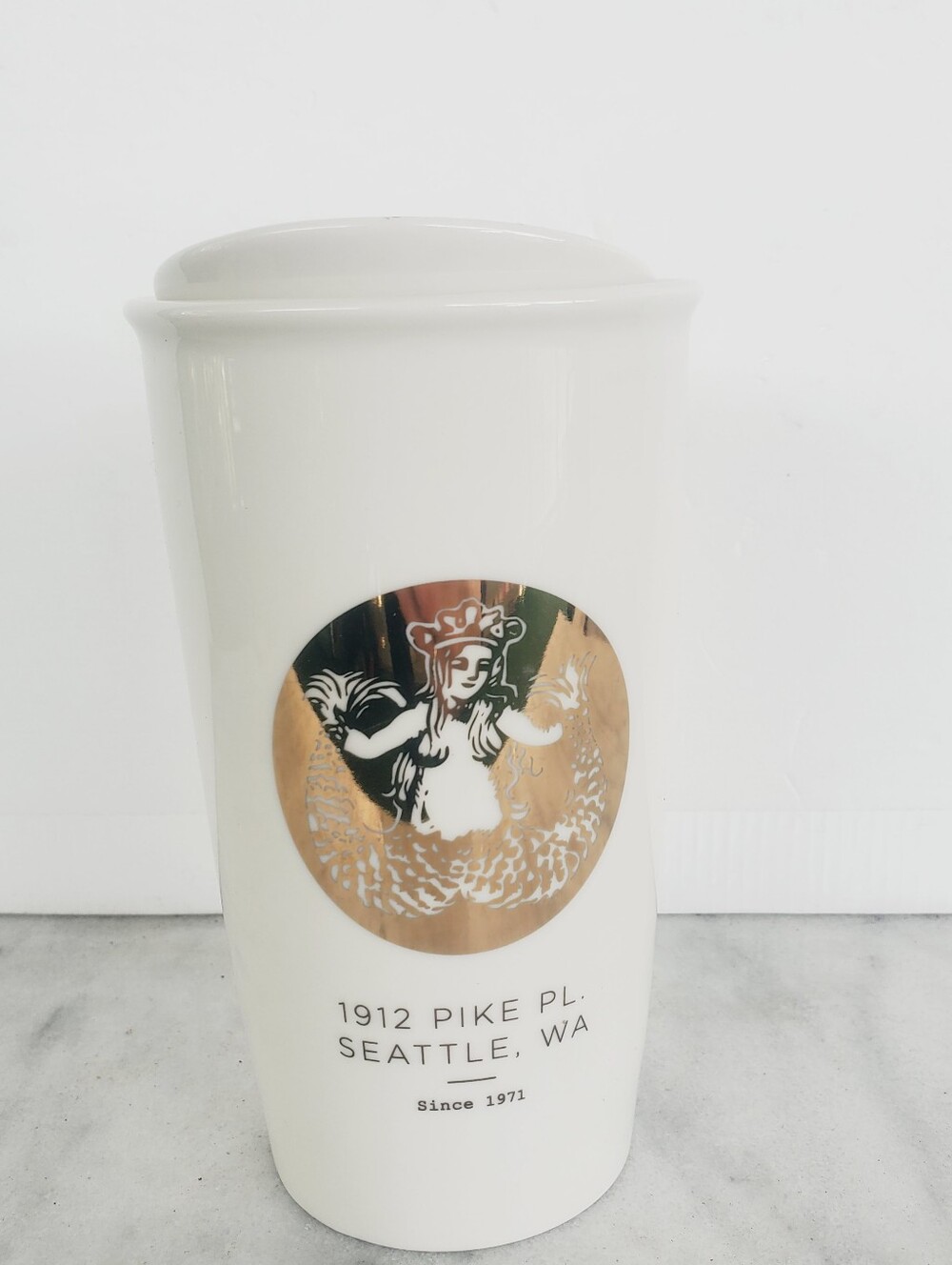 Starbucks Double Wall Travel Mug Ceramic / Lid Gold Siren Pike Place 1912